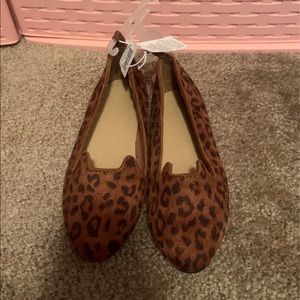 GIRLS LEOPARD FLATS
